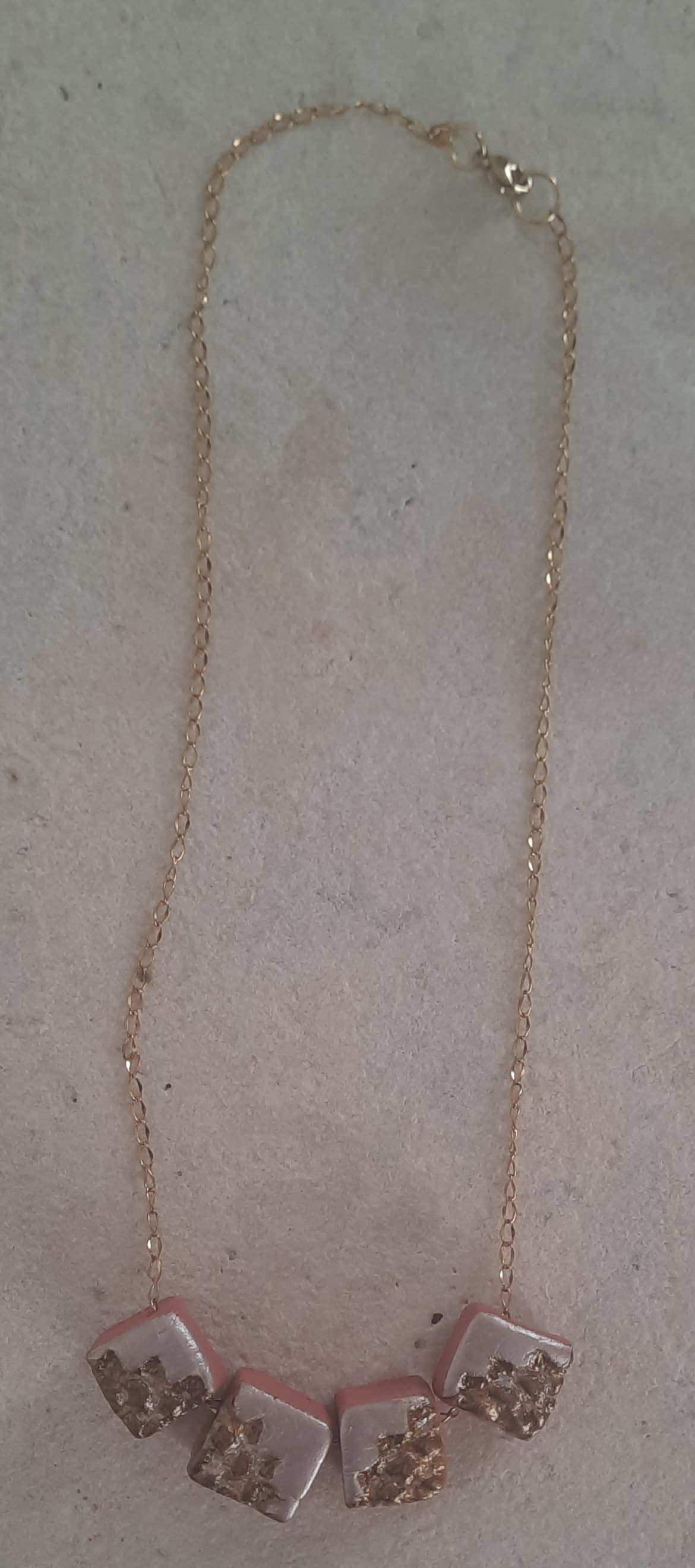 Jewel necklace gold 4 Element Lace